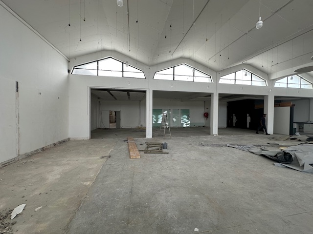 To Let commercial Property for Rent in Maitland Western Cape